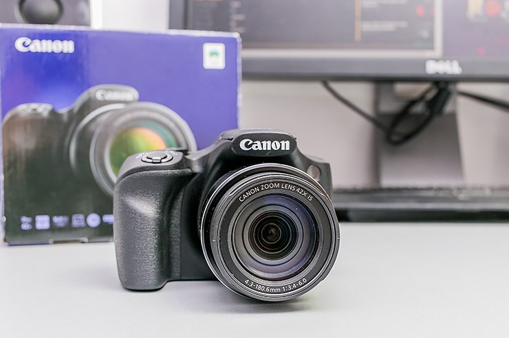 Canon SX520 HS (2).jpg
